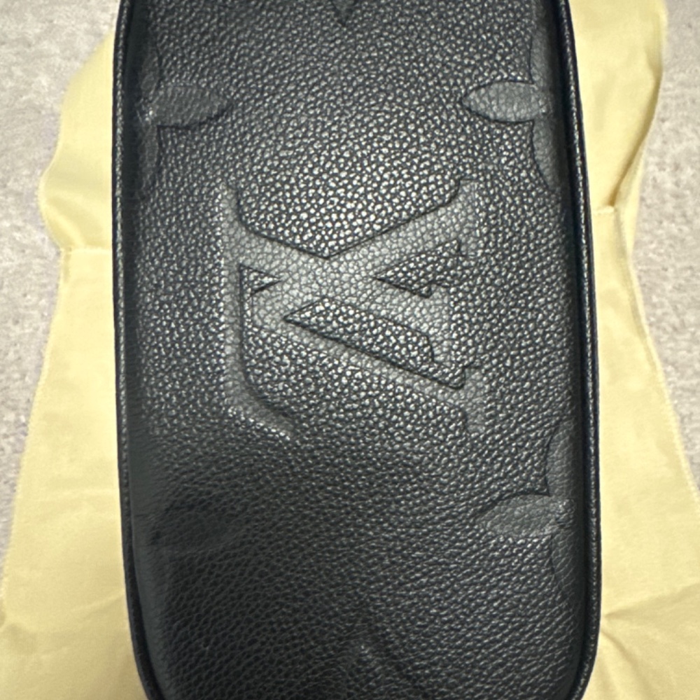 Louis Vuitton Vanity PM Black Monogram Empreinte Leather - Picture 8 of 12